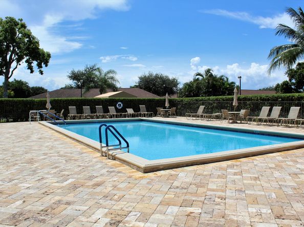 4360 Eucalyptus Tree Court A, Boynton Beach FL 33436