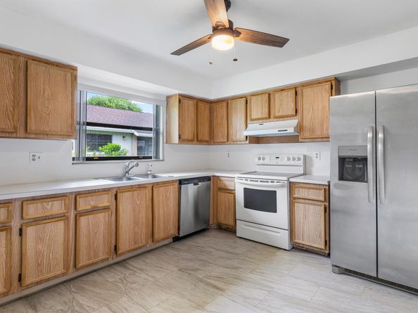 4360 Eucalyptus Tree Court A, Boynton Beach FL 33436