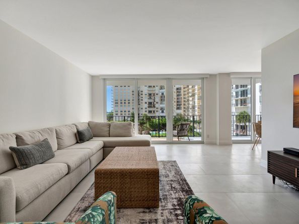 1701 S Flagler Drive 503, West Palm Beach FL 33401