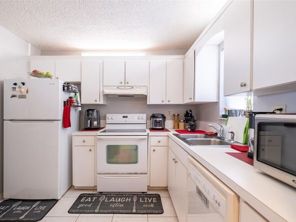 9233 SW 8TH 407, Boca Raton FL 33428