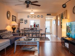 9233 SW 8TH 407, Boca Raton FL 33428