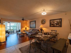 9233 SW 8TH 407, Boca Raton FL 33428