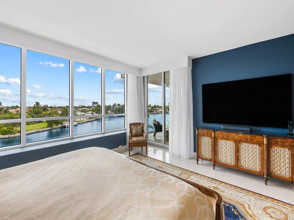 353 Sunset Dr 401, Fort Lauderdale FL 33301