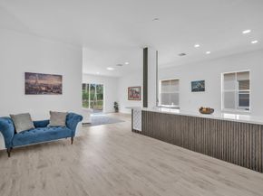 941 Bluewood Ter, Weston FL 33327
