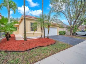 941 Bluewood Ter, Weston FL 33327