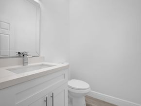 941 Bluewood Ter, Weston FL 33327