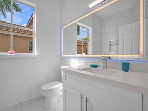 941 Bluewood Ter, Weston FL 33327