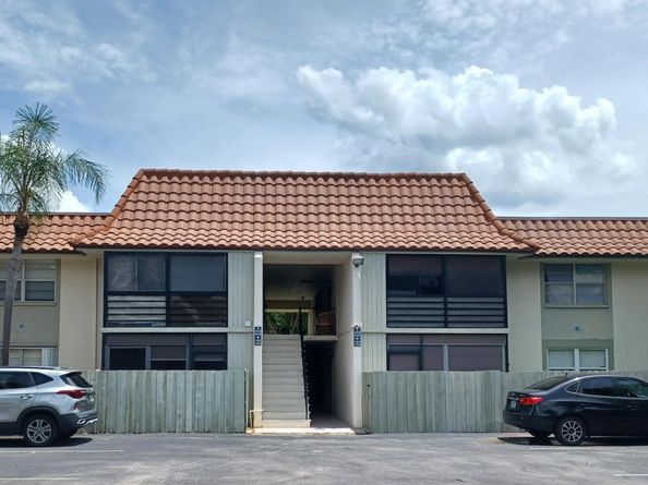 Undisclosed Address #RX-10912788, Boca Raton FL 33486