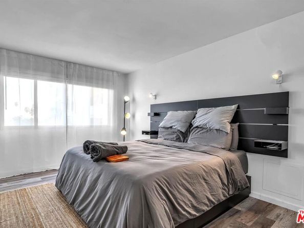 7250 Franklin Avenue 204, Los Angeles CA 90046