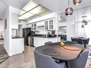 7250 Franklin Avenue 204, Los Angeles CA 90046
