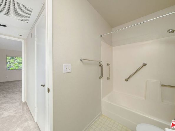 501 Palisades Drive 308, Pacific Palisades CA 90272