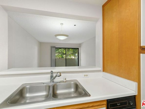 501 Palisades Drive 308, Pacific Palisades CA 90272