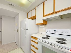 501 Palisades Drive 308, Pacific Palisades CA 90272