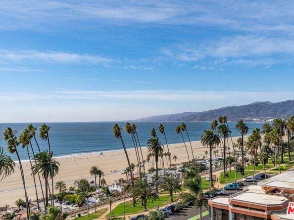 101 California Avenue 805, Santa Monica CA 90403