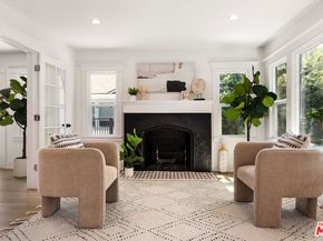 6631 De Longpre Avenue, Los Angeles CA 90028
