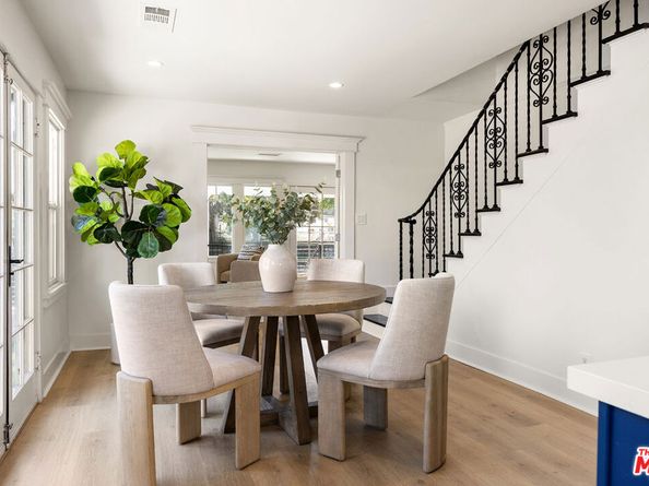 6631 De Longpre Avenue, Los Angeles CA 90028