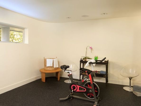 507 N Lucerne Boulevard, Los Angeles CA 90004