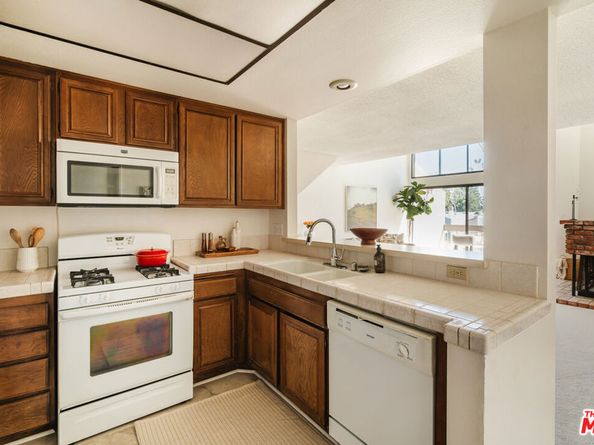 8180 Manitoba Street 315, Playa Del Rey CA 90293