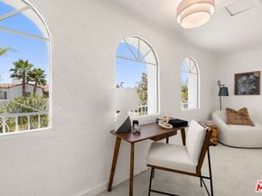 155 N Detroit Street, Los Angeles CA 90036