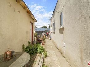 933 Holly Street, Inglewood CA 90301