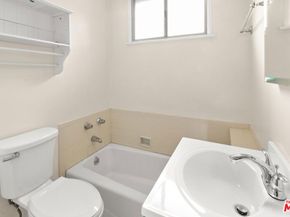 4051 Minerva Avenue, Los Angeles CA 90066