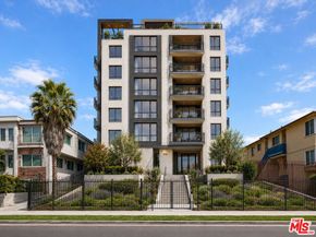 426 S Catalina Street, Los Angeles CA 90020