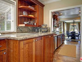 6322 W 78TH Place, Los Angeles CA 90045