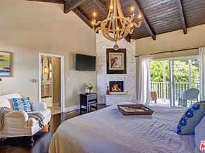 6322 W 78TH Place, Los Angeles CA 90045