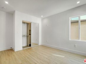 4017 Grand View Boulevard, Culver City CA 90066