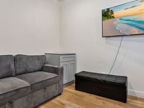 10341 Arminta Street, Sun Valley CA 91352