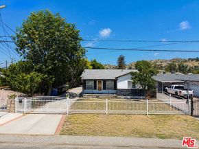 10341 Arminta Street, Sun Valley CA 91352