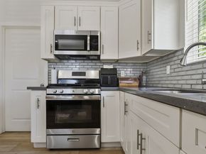 10341 Arminta Street, Sun Valley CA 91352
