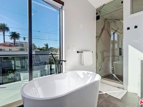 489 S Willaman Drive, Los Angeles CA 90048