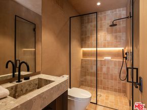 966 Stone Canyon Road, Los Angeles CA 90077