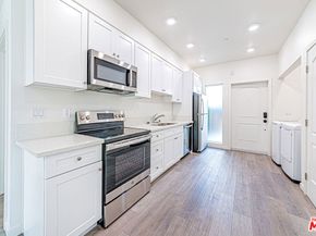 5914 Satsuma Avenue, North Hollywood CA 91601