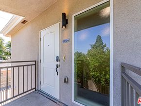 5914 Satsuma Avenue, North Hollywood CA 91601