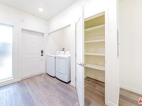 5914 Satsuma Avenue, North Hollywood CA 91601