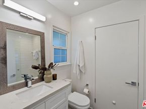 7667 Chisholm Avenue, Van Nuys CA 91406