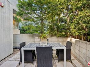 639 Pacific Street A, Santa Monica CA 90405