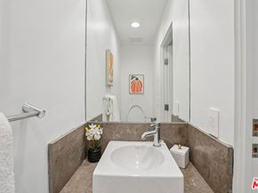 639 Pacific Street A, Santa Monica CA 90405