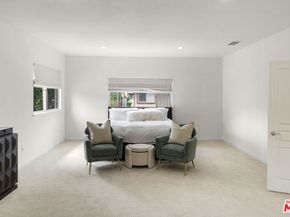 18330 Hanan Court, Tarzana CA 91356