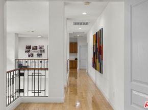 18330 Hanan Court, Tarzana CA 91356