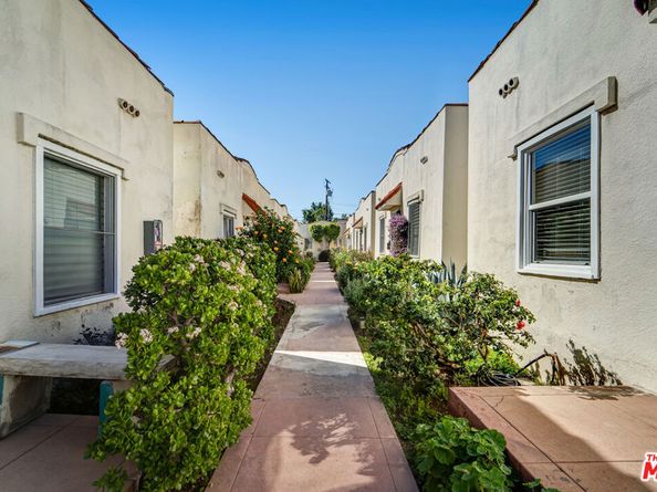 1229 N Fairfax Avenue, West Hollywood CA 90046