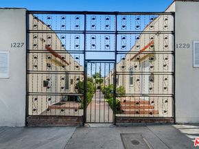 1229 N Fairfax Avenue, West Hollywood CA 90046