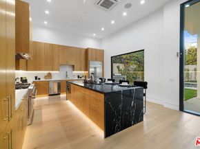 4535 Haskell Avenue, Encino CA 91436