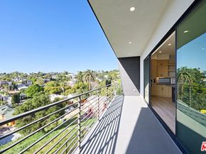 1653 N Bruce Court, Los Angeles CA 90026