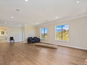 8041 Bulwer Drive, Los Angeles CA 90046