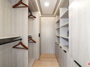 122 N Clark Drive 306, West Hollywood CA 90048