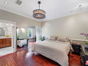 803 S Sycamore Avenue, Los Angeles CA 90036