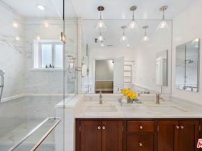 803 S Sycamore Avenue, Los Angeles CA 90036